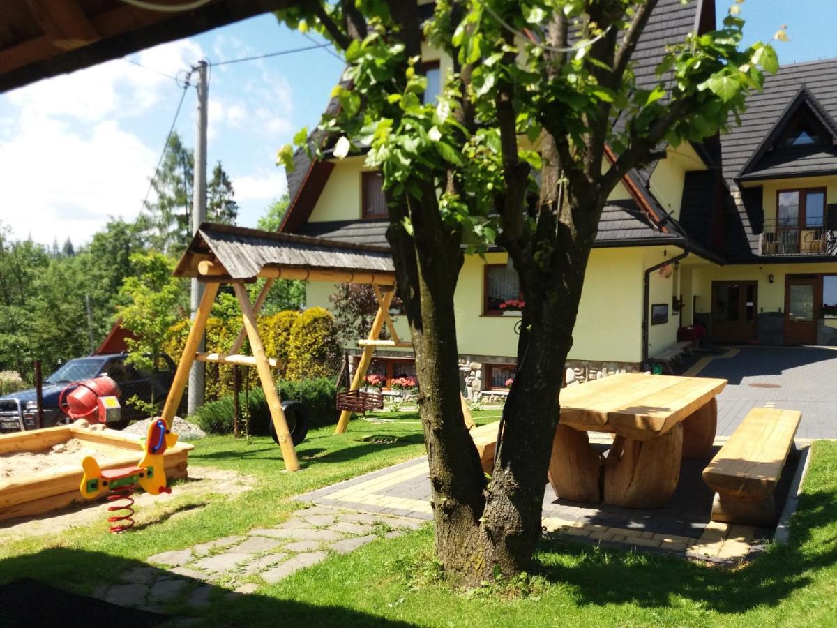Pokoje Goscinne Staszelowka Ciche Małe Dış mekan fotoğraf